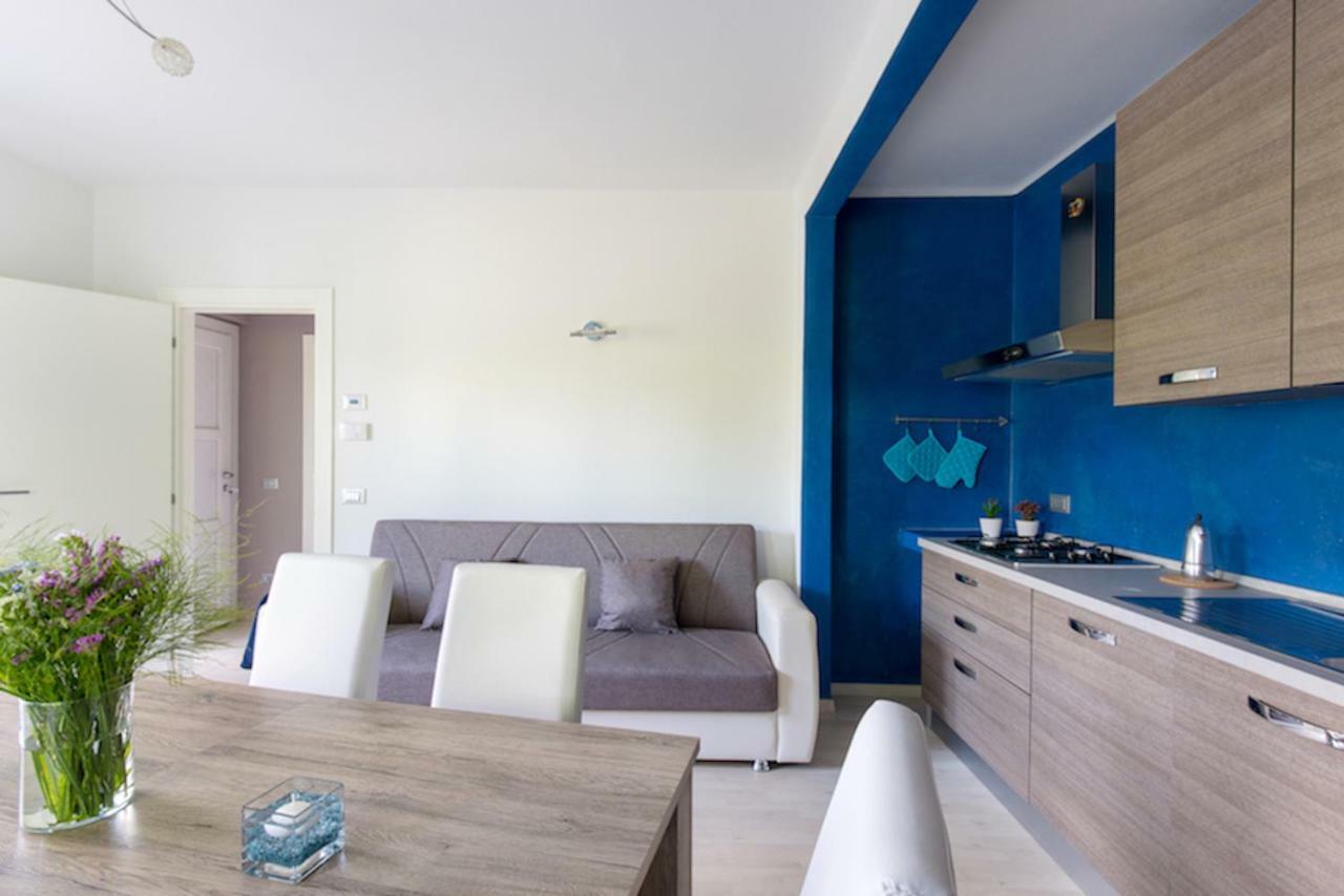 Indigo Blue Cannobio Luaran gambar